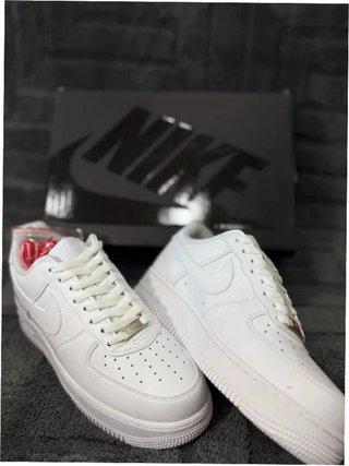 Nike Air Force 1 Low Supreme Blancas Talla 37.5