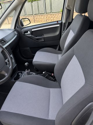 Opel Meriva 2005