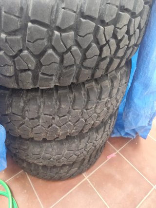 Neumáticos (5) BFGoodrich Mud 265/70 R17