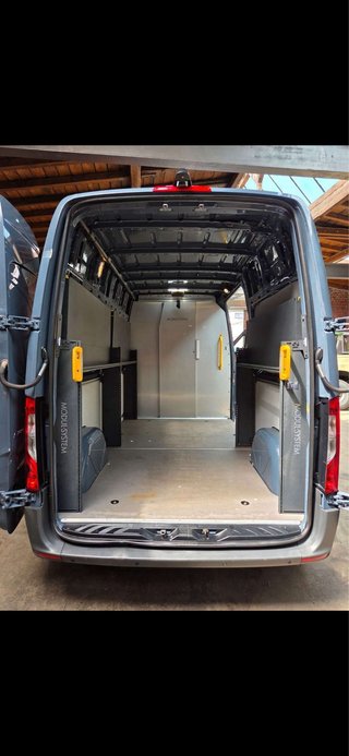 Mercedes-Benz Sprinter 2021