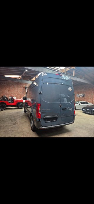 Mercedes-Benz Sprinter 2021