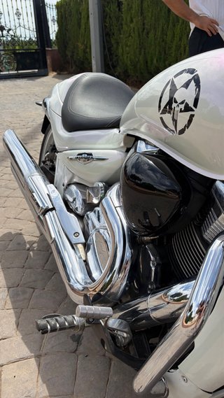 Suzuki Intruder M1800R VZR1800 Cruiser