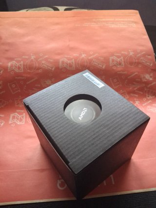 AMD Wraith Prism Cooler NUEVAS SIN USO