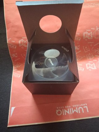 AMD Wraith Prism Cooler NUEVAS SIN USO