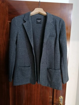 Americana gris oscuro Primark