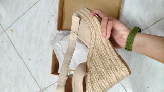 Zapatos esparto cuña beige