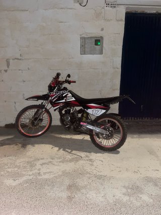 Rieju RR Enduro Negra y Roja