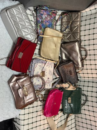 Lote 11 bolsos Parfois