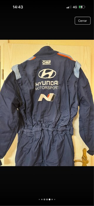 Mono Hyundai Motorsport OMP Talla 58 nuevo