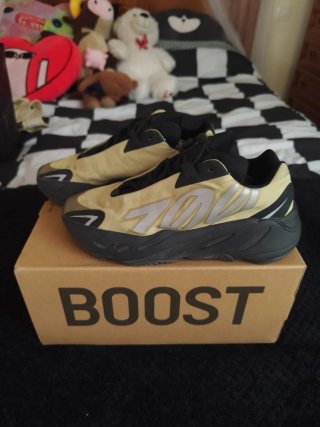 Adidas 700 MNVN Resin Oversized Midsole Trainers