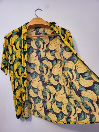 Camisa manga corta con estampado de plátanos