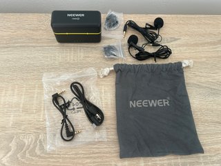 NEEWER CM28 Micrófono Inalámbrico Doble + Estuche