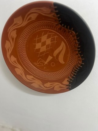Platos de cerámica decorados