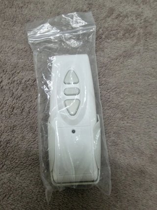 Pantalla de Proyector Enrollable electrica de 84''