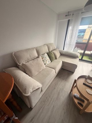 Chaiselongue beige tela 1 año uso
