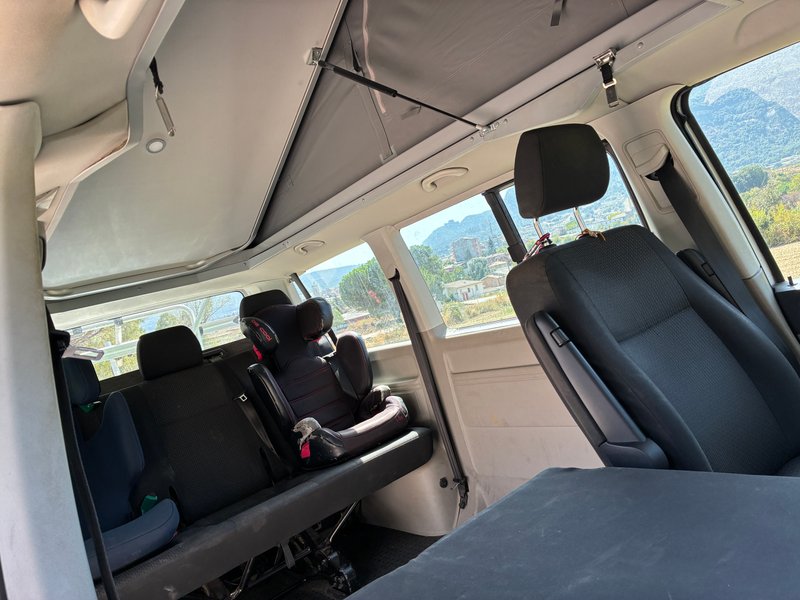 Volkswagen Caravelle 2017, foto 6