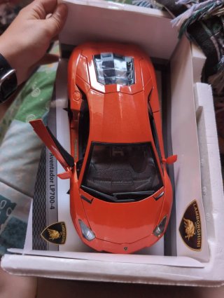 Lamborghini Aventador LP700-4 Bburago Naranja