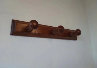 Antiguo Perchero en madera haya maciza