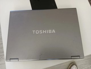 Portátil Toshiba Gris/Plateado