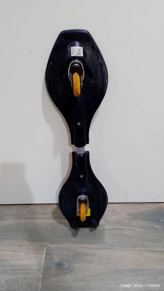 Monopatín de dos ruedas