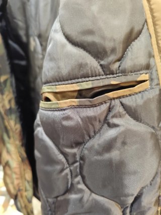 Cazadora Pull&Bear camuflaje XL