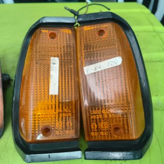 Intermitentes Delanteros Renault 14  Hay varios.
