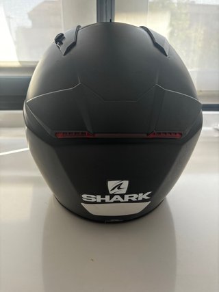 Vendo casco SHARK Speed-R, talla S, en negro mate.