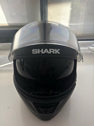 Vendo casco SHARK Speed-R, talla S, en negro mate.