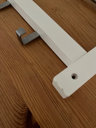 Perchero IKEA TJUSIG blanco 5 ganchos