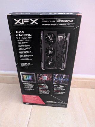 Caja XFX Radeon RX 6600 XT