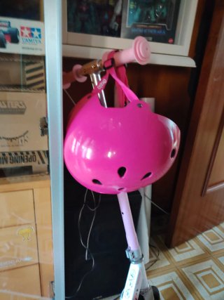 Pack Patinete, Patines y Casco Rosa
