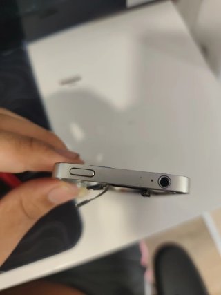 Struttura di ricambio per iPhone 4S