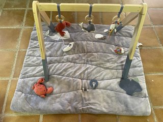 Gimnasio Madera Little Dutch Bebé