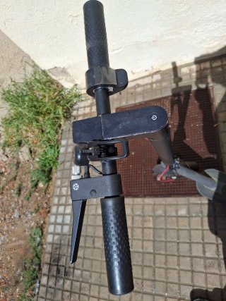 Patinete eléctrico averiado