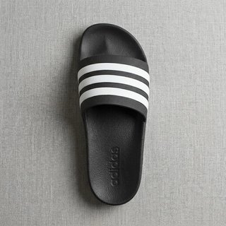 Chanclas Adidas Negras y Blancas