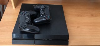 Consola PS4 500GB Negra + 2 Mandos