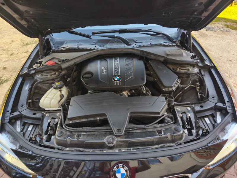 BMW Serie 3 2015, foto 19