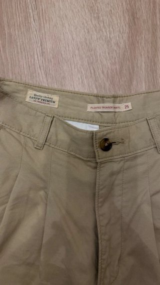 Levi's Premium Pleated Trouser Shorts Talla S