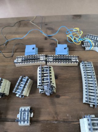 Vías tren eléctrico Märklin HO y transformador