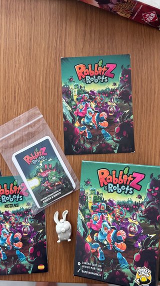Juegos de mesa Rabitz & Robots + Tara Wolf