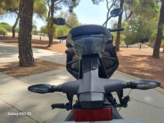 KTM 125 Duke Negra y Naranja