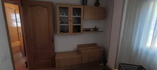 Conjunto de muebles de madera