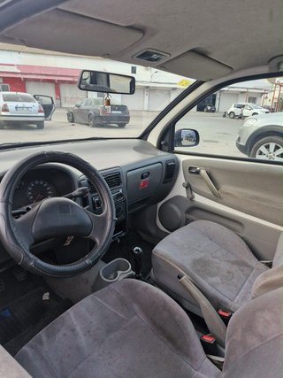 SEAT Arosa 2003