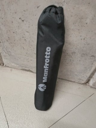 Trípode Manfrotto MCCOMPACTACN-BK