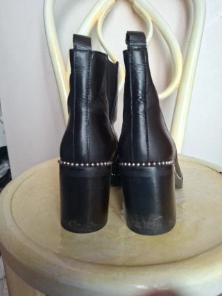 Botines Alpe Piel Tacón Cómodo Elástico Negro