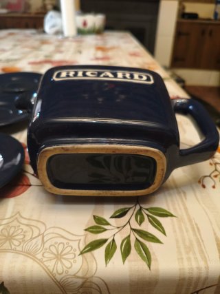Juego de tazas y platillos Ricard