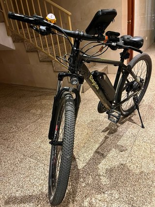 Bicicleta de montaña en buen estado electrica