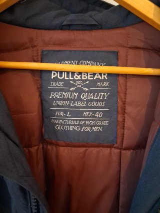 Abrigo Pull&Bear azul talla L