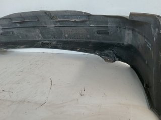Paragolpes trasero ssangyong 467728 kyron 200 xdi