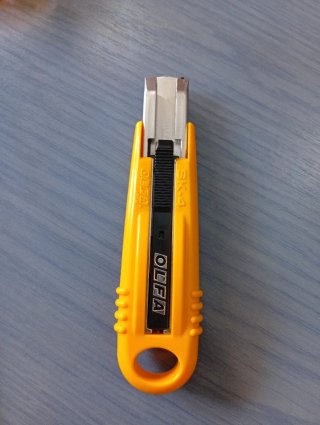 Cúter de seguridad OLFA SK-4